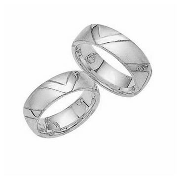 Platinum His & Hers Classic 107 Wedding Band Set HH107PLAT