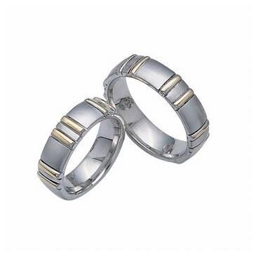 950 Platinum & 18K Gold His & Hers Two Tone Wedding Band Set 009