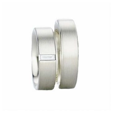 18k His & Hers Gold 0.15 ct Diamond 122 Wedding Band Set HH12218K